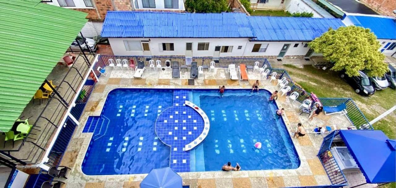 Hotel Bella Pampa Фусаґасуґа Екстер'єр фото